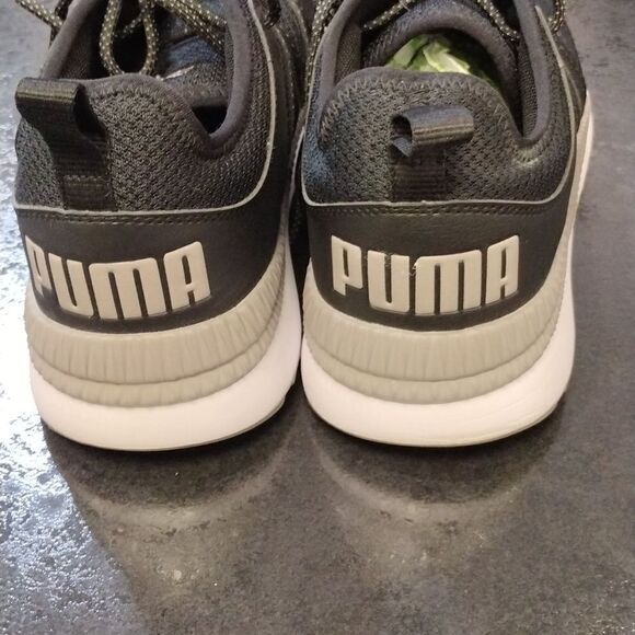 Puma sneakers  - Picture 4 of 6